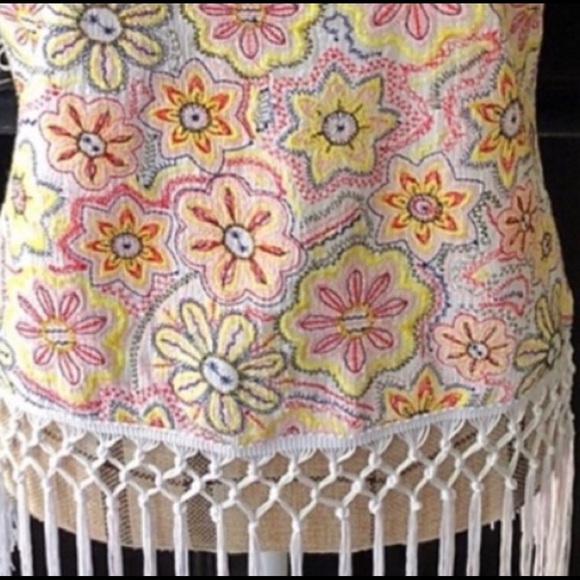 XOXO Fringe Embroidery tank top New with Tags - Picture 3 of 8